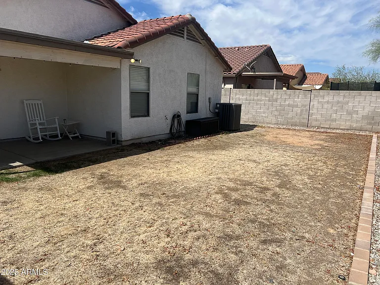 3020 W Red Fox Rd #3020 — Photo 17