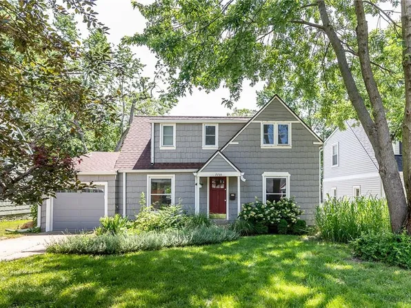 7739 Walnut St, Kansas City, MO 64114