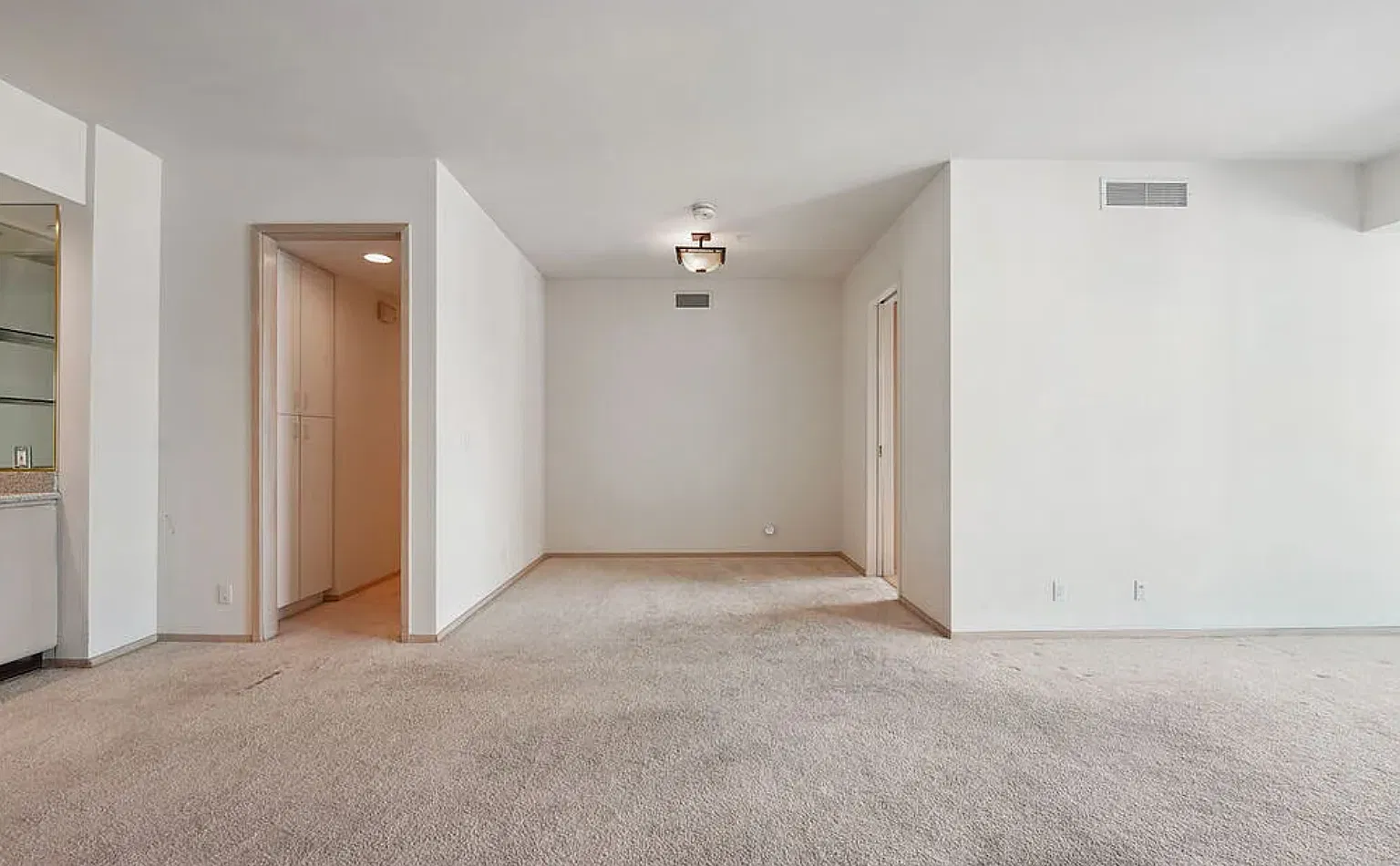2 bed, 1682 sqft, $7,800 — Photo 4