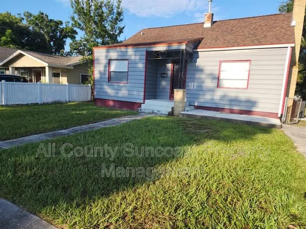 2105 28th St S, Saint Petersburg, FL 33712
