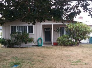 560 11th St, Blaine, WA 98230