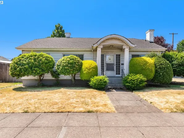 2006 SE Claybourne St, Portland, OR 97202