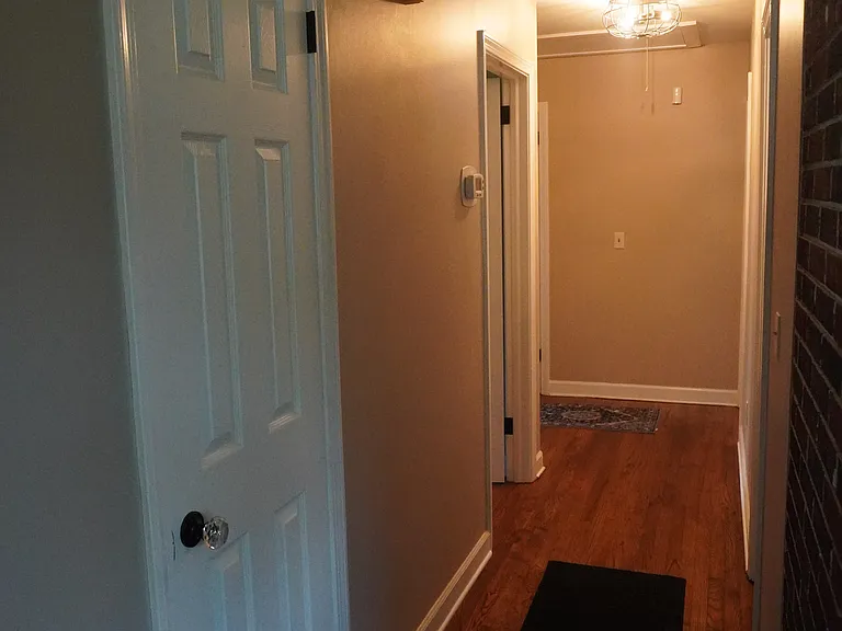1 Dickens Ln — Photo 13
