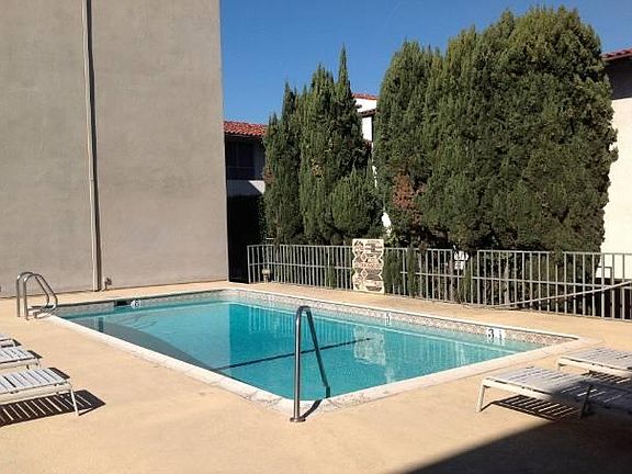 2nd image of 5625 Sumner Way Unit 210