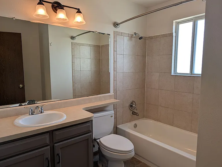 3028 Deliverance Dr — Photo 12