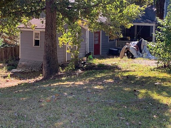 3rd image of 3322 Summer Wood Cir