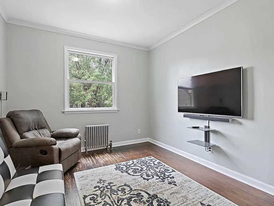 1st image of 3508 Palisade Ave #2A