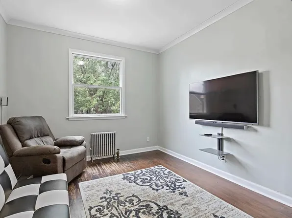 3508 Palisade Avenue image 1 of 5