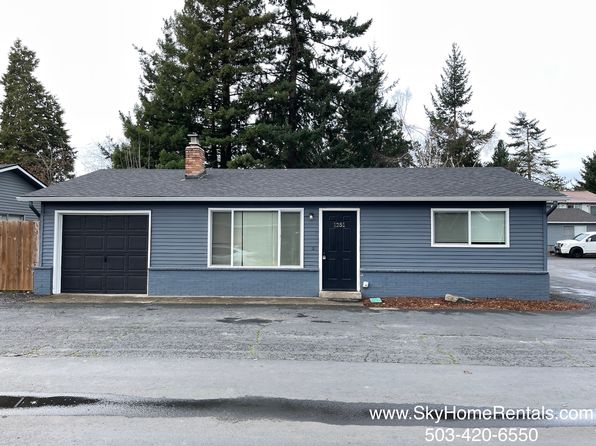 1247 Clearview Ave NE