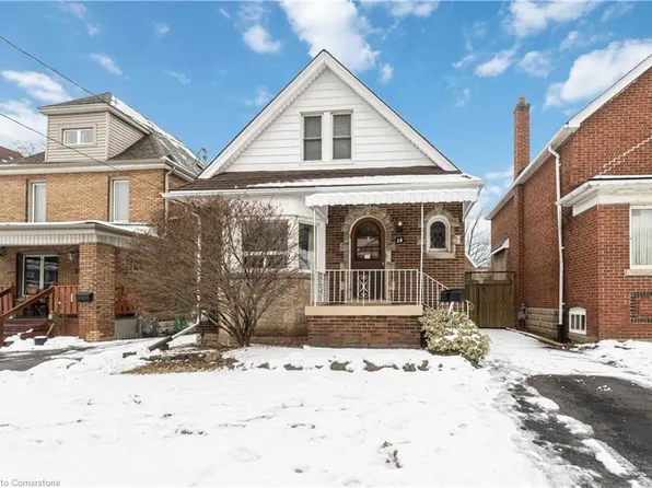 14 Huxley Ave S, Hamilton, ON L8K 2P6