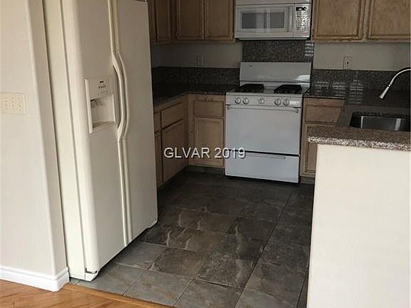 4th image of 9901 Trailwood Dr APT 2016