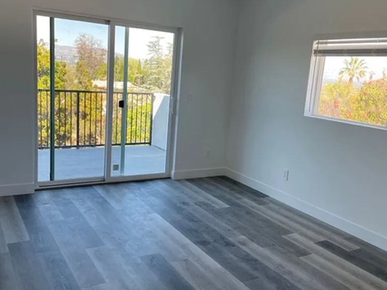 20811 Tiara St — Photo 15