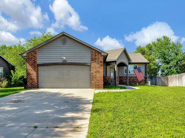 1306 E Mona St, Wichita, KS 67216
