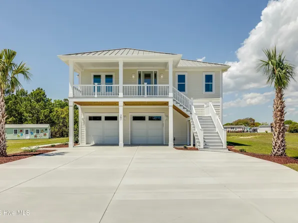 207 Backfin Court, Newport, NC 28570