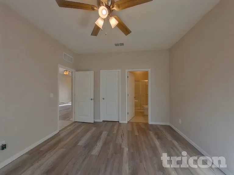 1073 Cades Cove Way — Photo 6
