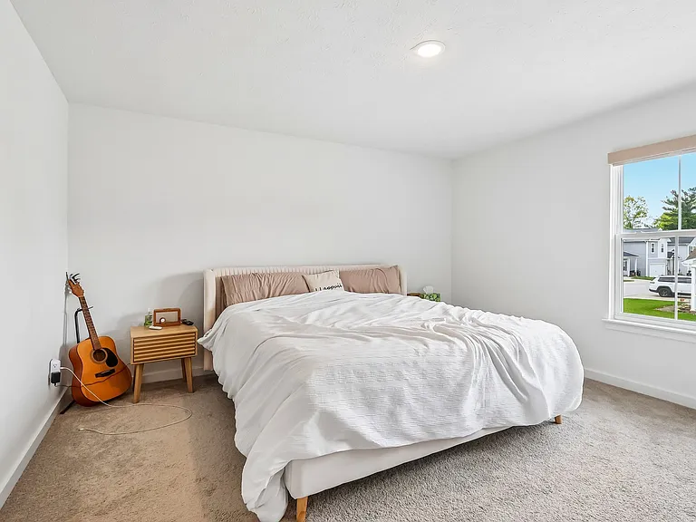 572 Auld Farm Cir — Photo 15
