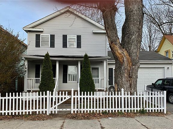 2nd image of 36 Hammond St