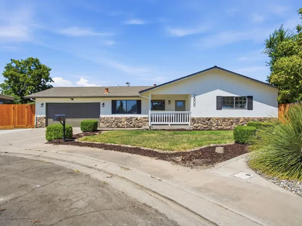 2805 Rose Ct, Ceres, CA 95307