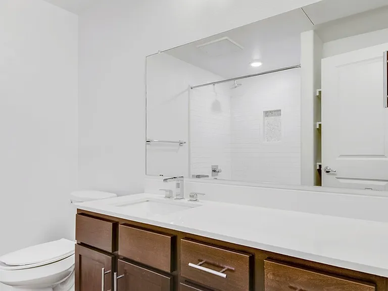Ambrosio Apartments — Photo 13