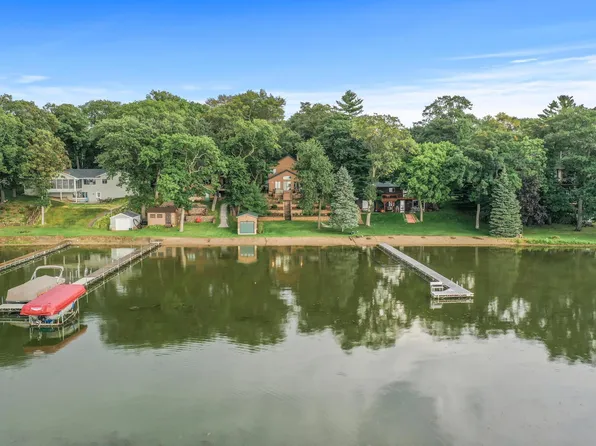 9559 N Shore Trl N, Forest Lake, MN 55025