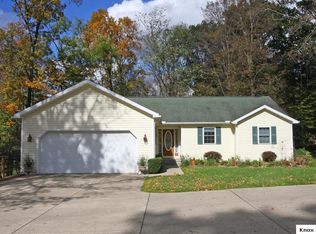 427 Highland Hills Cir, Howard, OH 43028