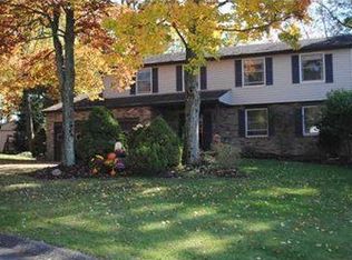 132 Old Gate Rd, Trafford, PA 15085