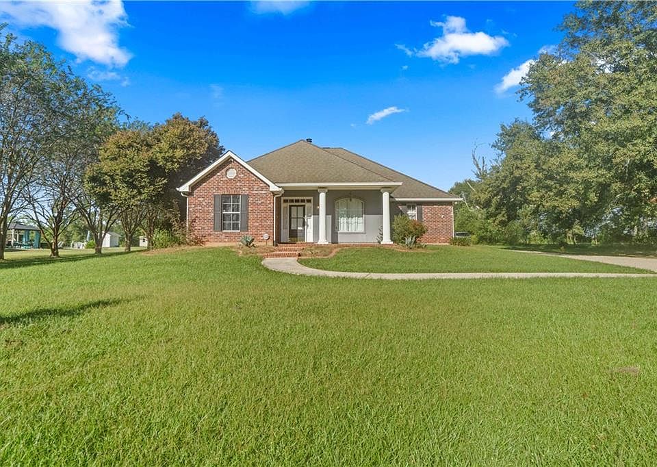 1st image of 52245 Ditta Dr