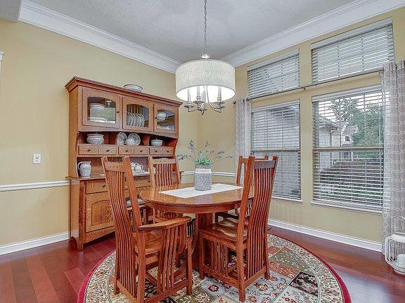 4th image of 5021 Shoreside Dr