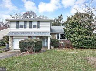 9720 Wynmill Rd, Philadelphia, PA 19115