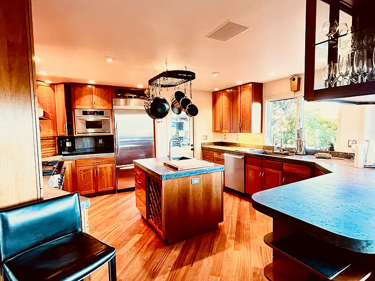 33 Bay Vista Dr — Photo 7