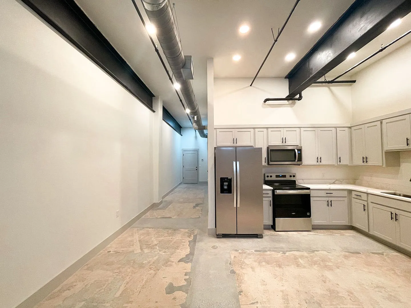 985 Martin Luther King Jr Blvd — Photo 4