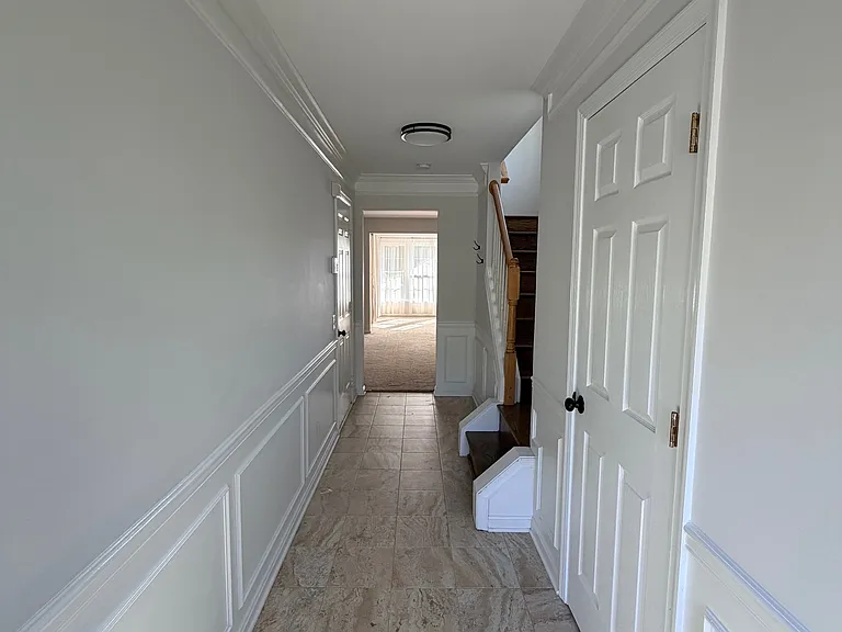 8 Crenshaw Ct — Photo 7