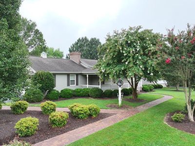 241 Ridgecrest Dr, Danville, VA, 24540