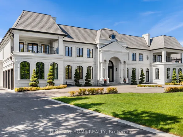 16 Sironas Ln, Aurora, ON L4G 7Y7