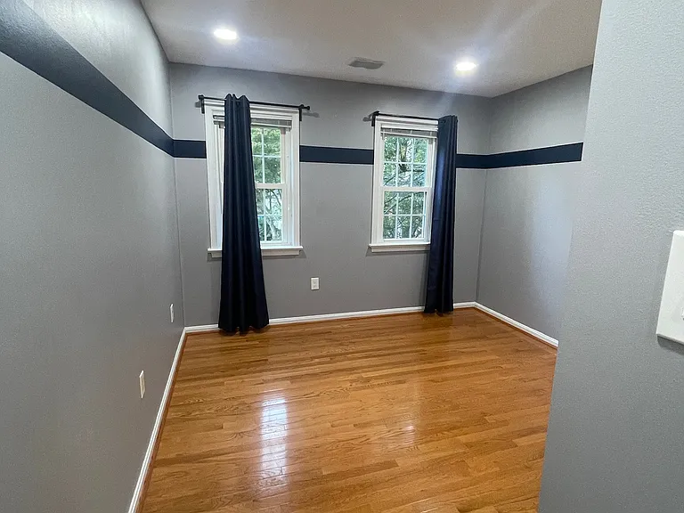 9025 Streamview Ln — Photo 55