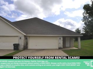 6116 Milliken Bnd, Fayetteville, AR 72704