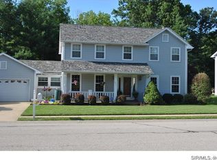 1033 Edgewood Dr, O Fallon, IL 62269