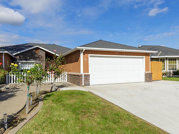 5th image of 321 Rose Garden Ct