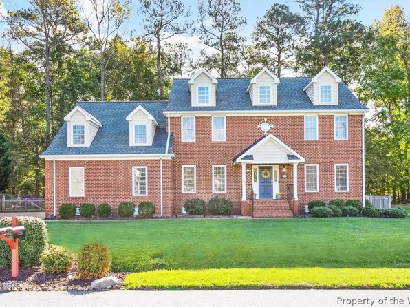 220 Kinnakeet Run, Yorktown, VA 23693