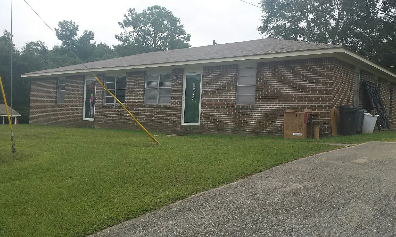 2 bed, 700 sqft, $800 — Photo 2