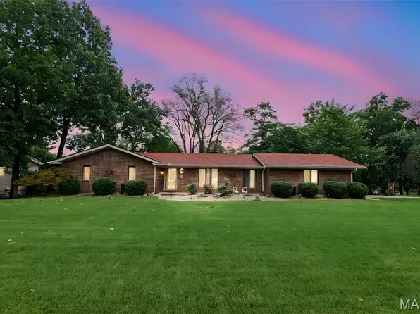 116 Lotus Dr, Edwardsville, IL 62025