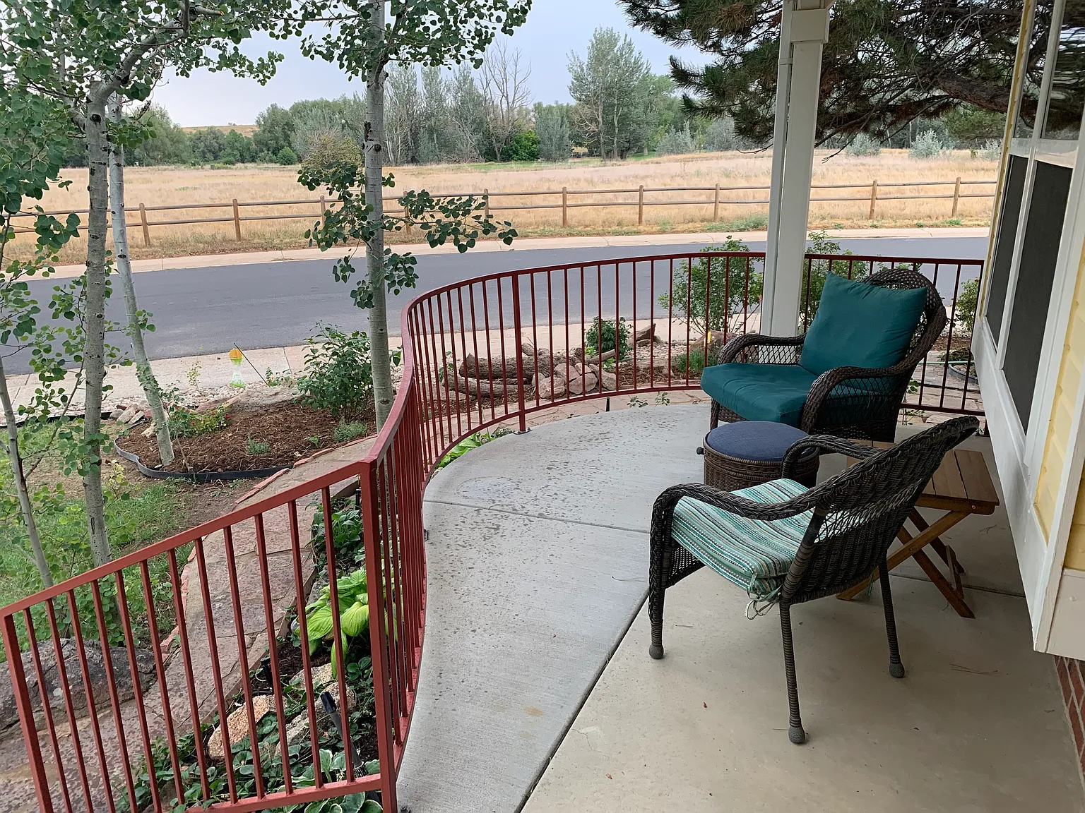 3 bed, 1.5 bath, 1252 sqft, $3,150 — Photo 3