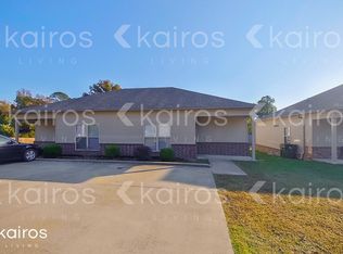 10101 W 20th St APT B, Little Rock, AR 72205