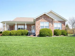 1020 Benelli St, Mascoutah, IL 62258