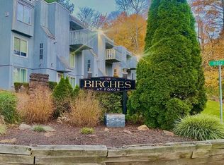 12 Cedar Ct UNIT G, East Haven, CT 06513