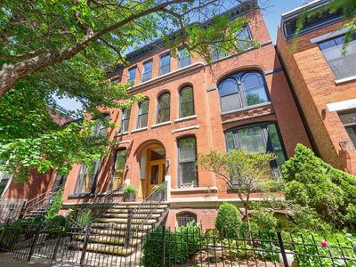 820 W Webster Ave #2W, Chicago, IL, 60614