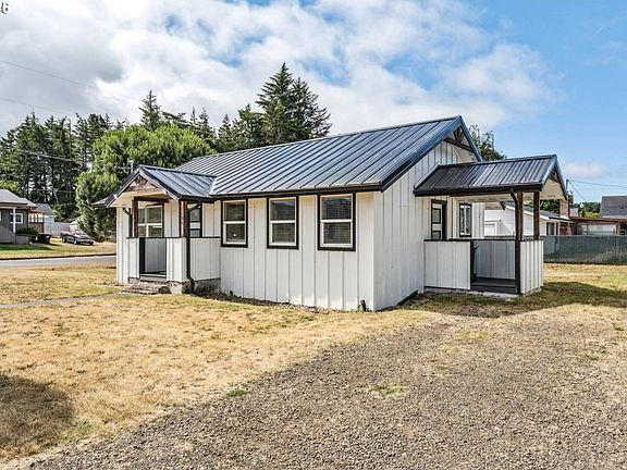 5th image of 1184 2nd St