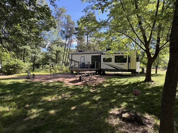 816 Woodbridge Ct, Nekoosa, WI 54457