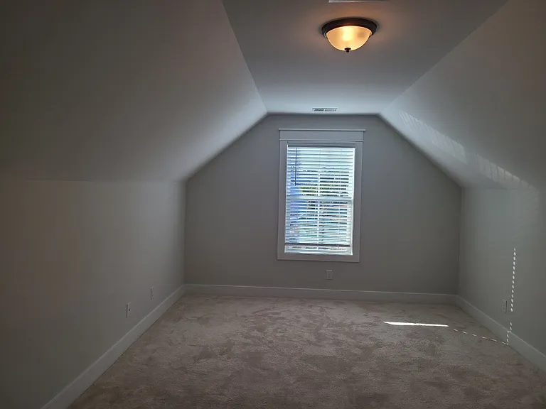 37 Mangrove St — Photo 16