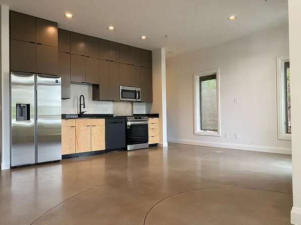 1500 4th Ave N APT 202, Nashville, TN 37208